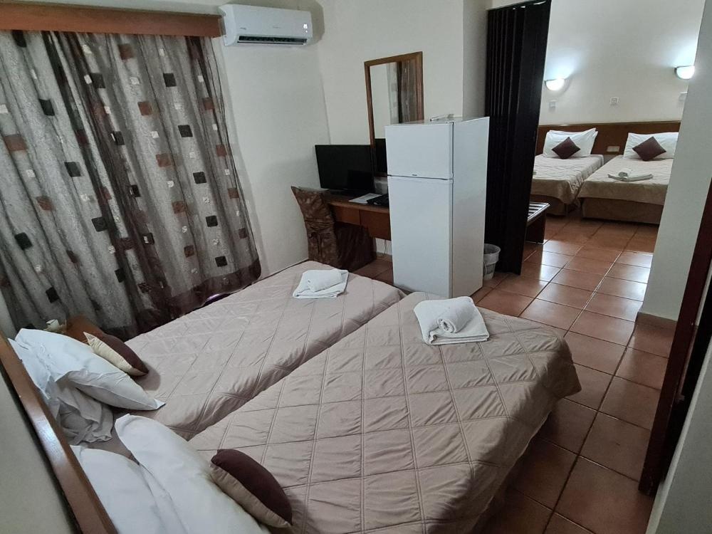 Economy Quadruple Room