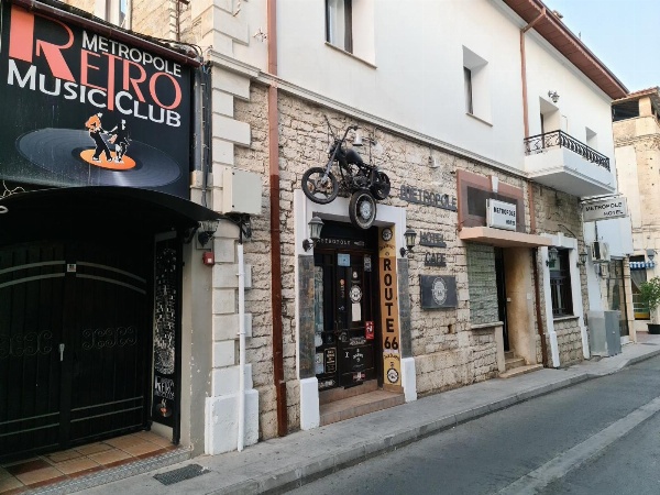 Metropole Hotel image 3